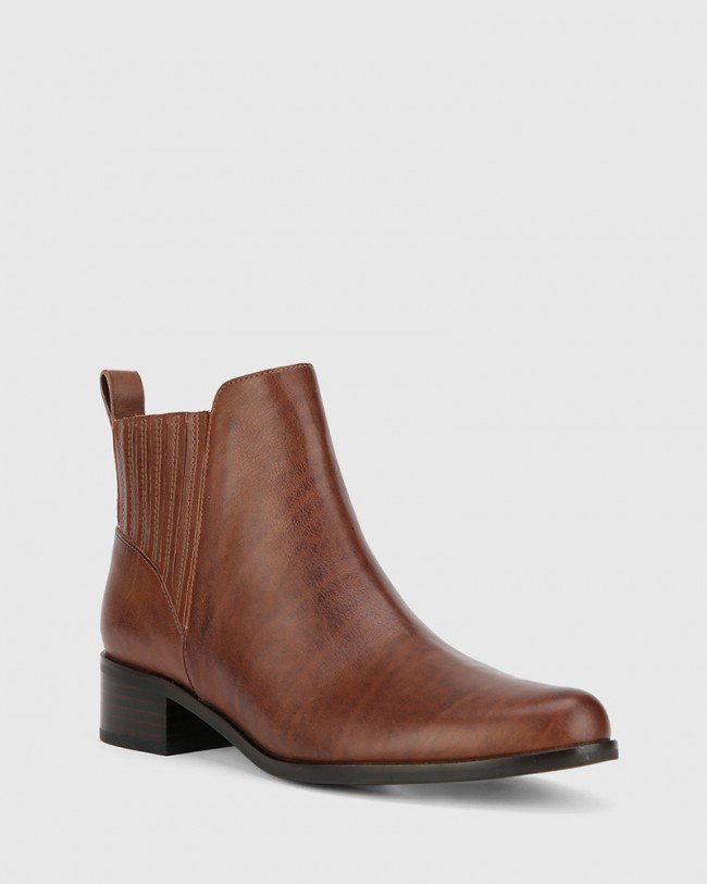 Wittner Gavin Dark Brown Leather Pull On Ankle Boot