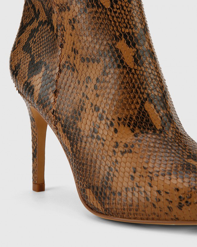 Wittner Hallow Brown Snake Printed Leather Pointed Toe Stiletto Heel Long Boot