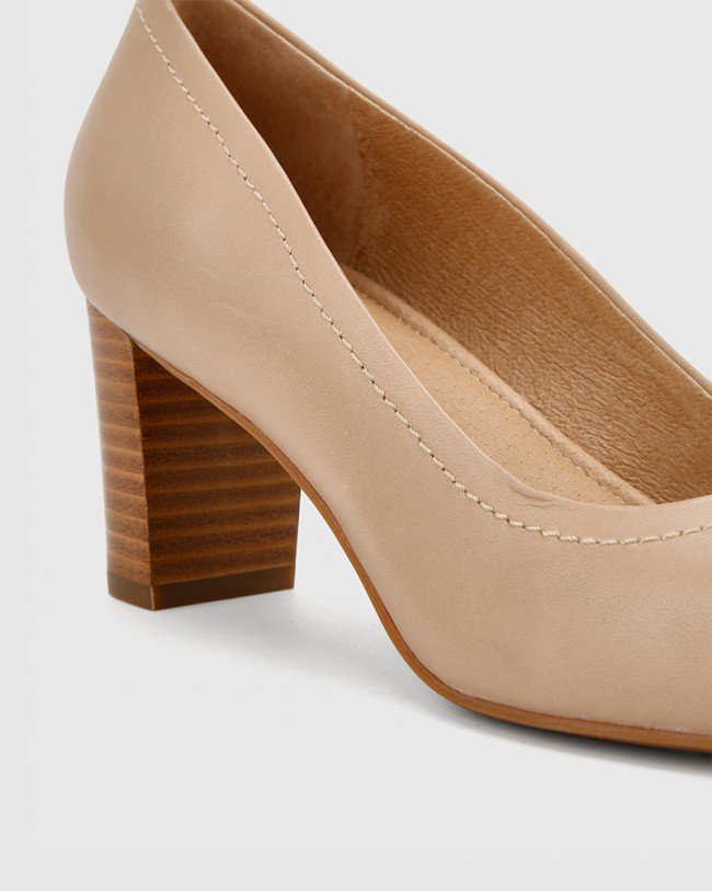 Wittner Keaton Cosmetic Nude Leather Block Heel Almond Toe Pump