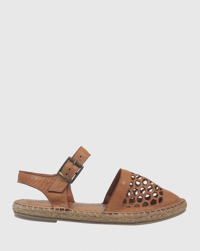 Wittner Korma Coconut Leather Perforated Espadrille Flat