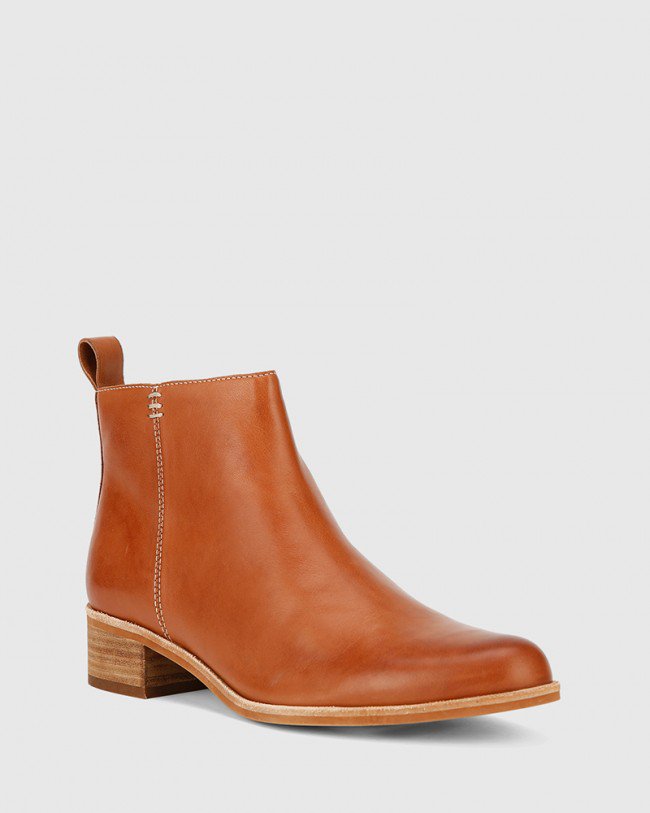 Wittner Glover Brandy Leather Flat Almond Toe Ankle Boot