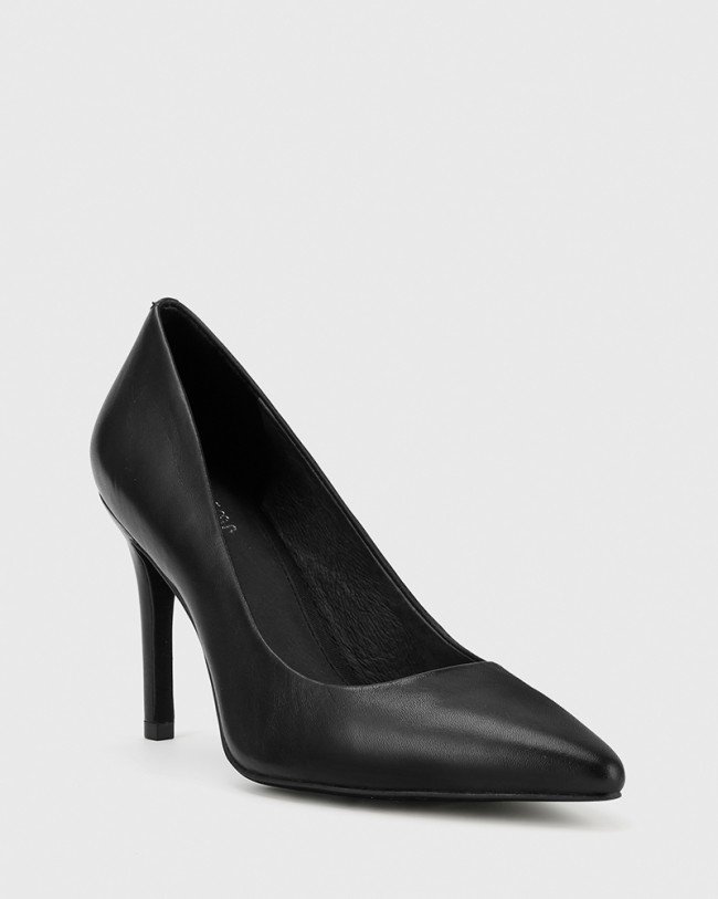 Wittner Harman Black Leather Pointed Toe Stiletto Heel