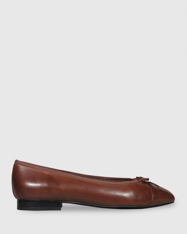 Wittner Annie Dark Brown Leather Ballet Flat