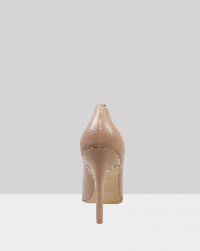 Wittner Harman Nude Leather Pointed Toe Stiletto Heel