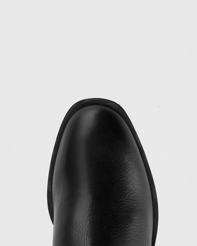 Wittner Isaac Black Natural Milled Leather Pull On Ankle Boot