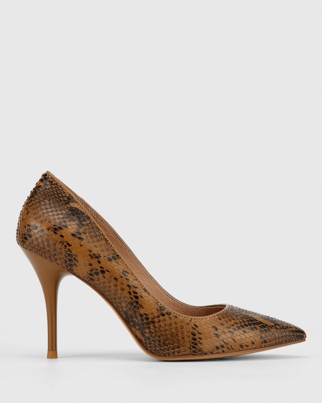 Wittner Hughes Camel Snake Print Leather Pointed Toe Stiletto Heel