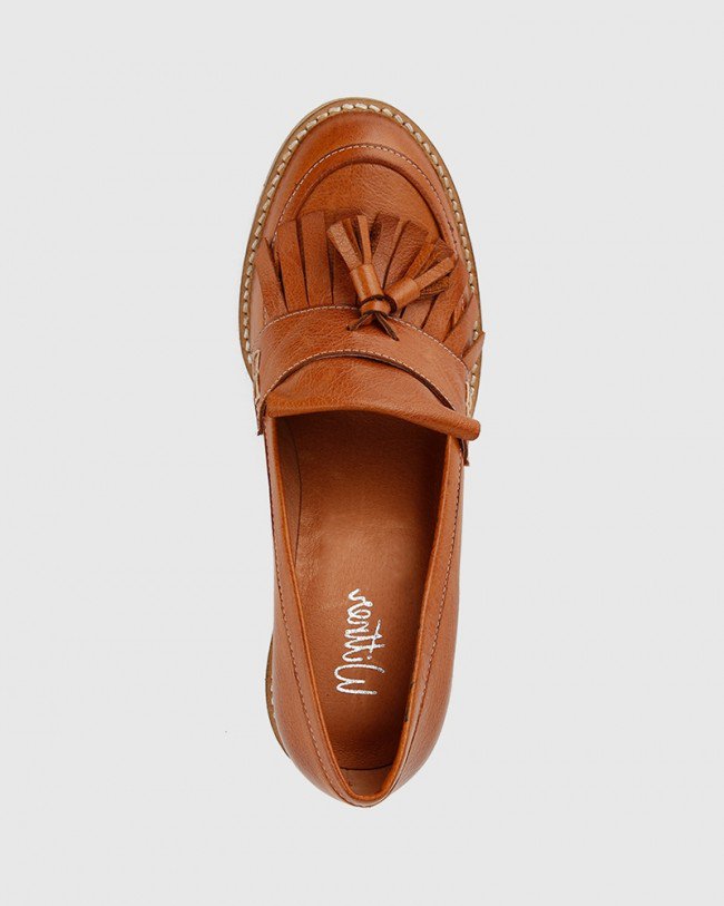 Wittner Tanya Coconut Leather Round Toe Wedge