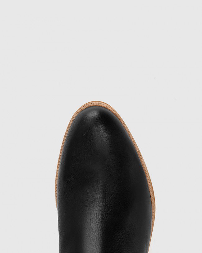 Wittner Glover Black Leather Flat Almond Toe Ankle Boot