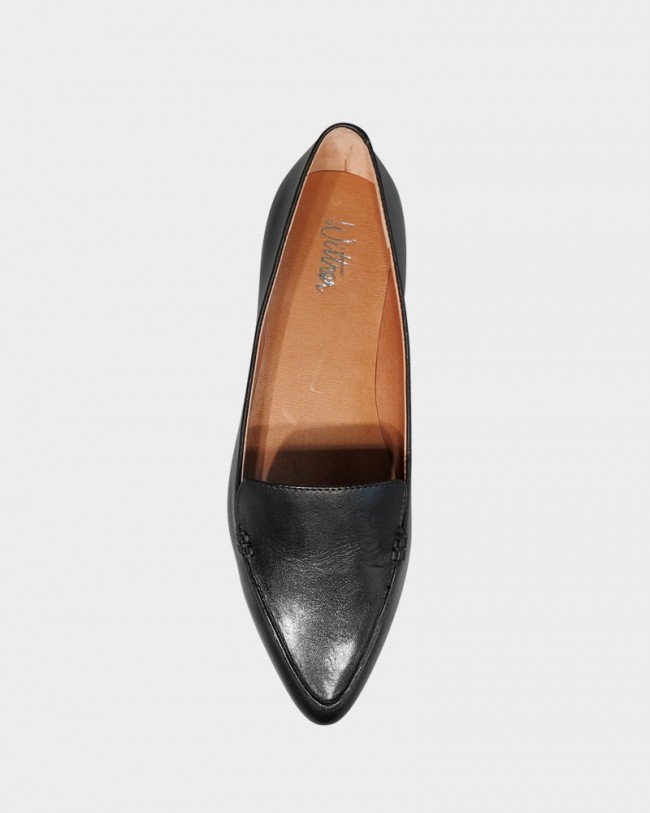 Wittner Packhamm Black Leather Pointed Toe Loafer