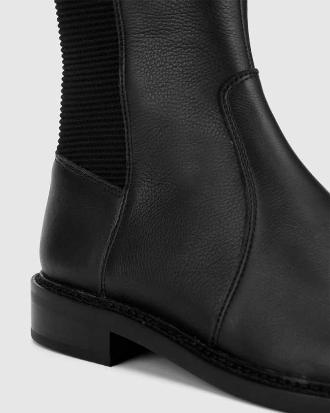 Wittner Blane Black Leather Stretch Gusset Pull On Flat Boot