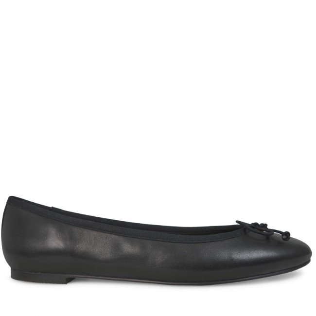 Wittner Collies Black Leather Ballet Flat