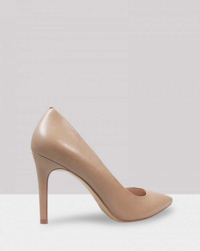 Wittner Harman Nude Leather Pointed Toe Stiletto Heel