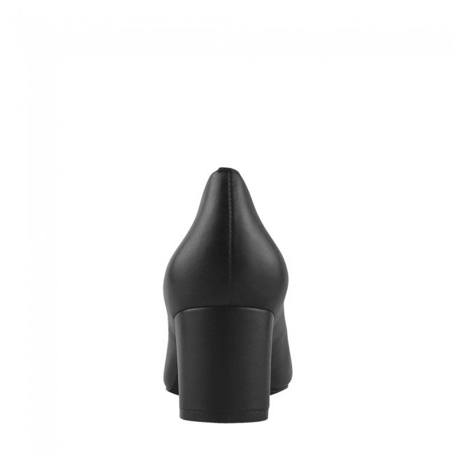 Wittner Monte Black Leather Round Toe Block Heel