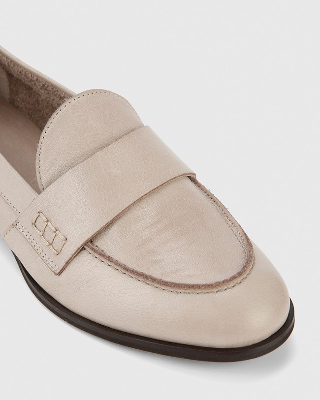 Wittner Dennis Silver Grey Leather Loafer