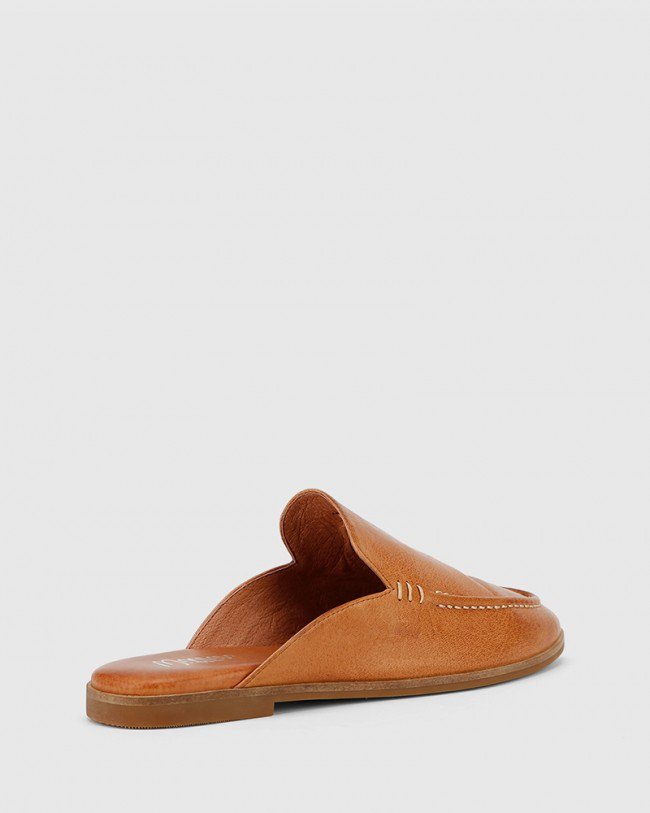 Wittner Anzel Coconut Leather Almond Toe Flat Mule