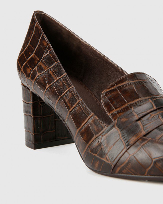 Wittner Donner Chocolate Crocodile Print Leather Block Heel Pointed Pump
