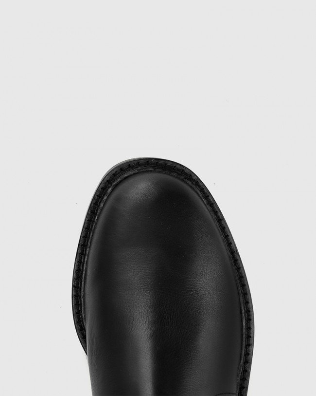 Wittner Blane Black Leather Stretch Gusset Pull On Flat Boot