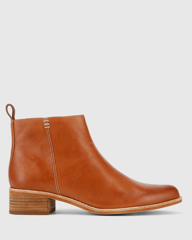 Wittner Glover Brandy Leather Flat Almond Toe Ankle Boot