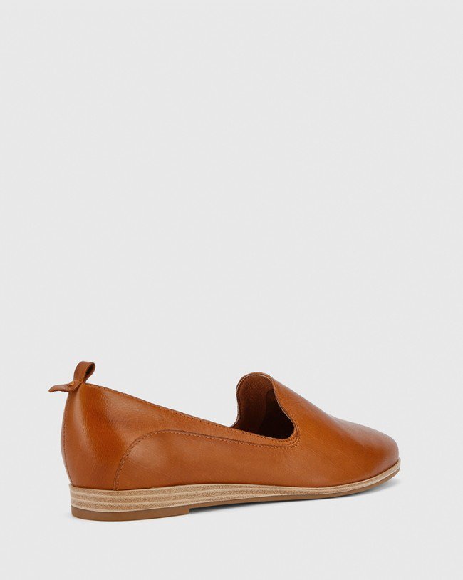 Wittner Caela Cognac Leather Loafer