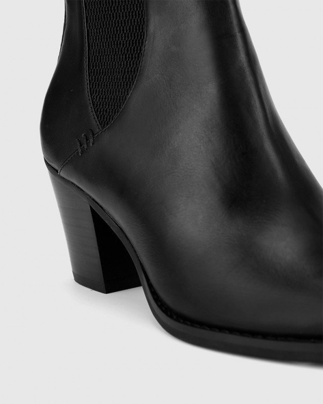 Wittner Kessie Black Leather Round Toe Stack Heel Ankle Boot