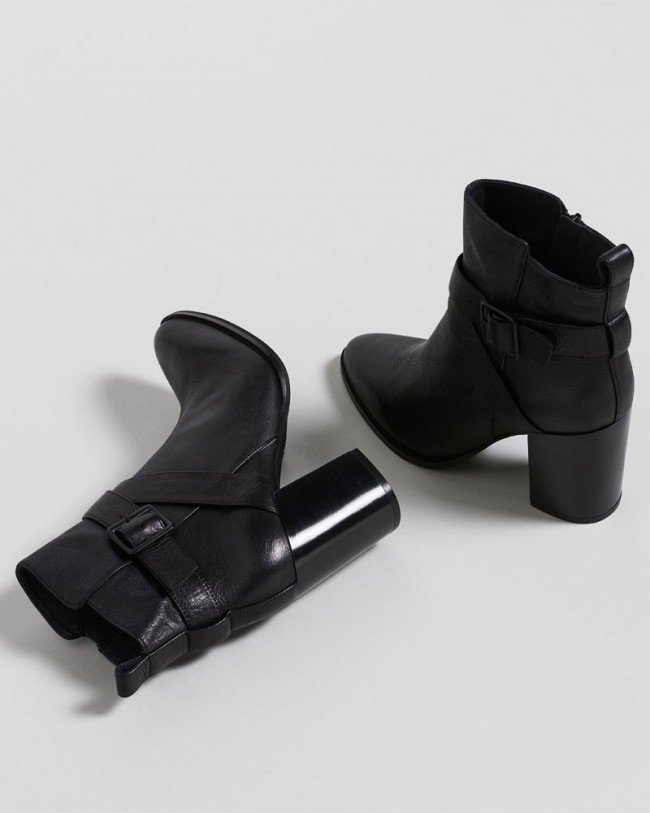 Wittner Hilario Black Leather Strap Detail Block Heel Ankle Boot