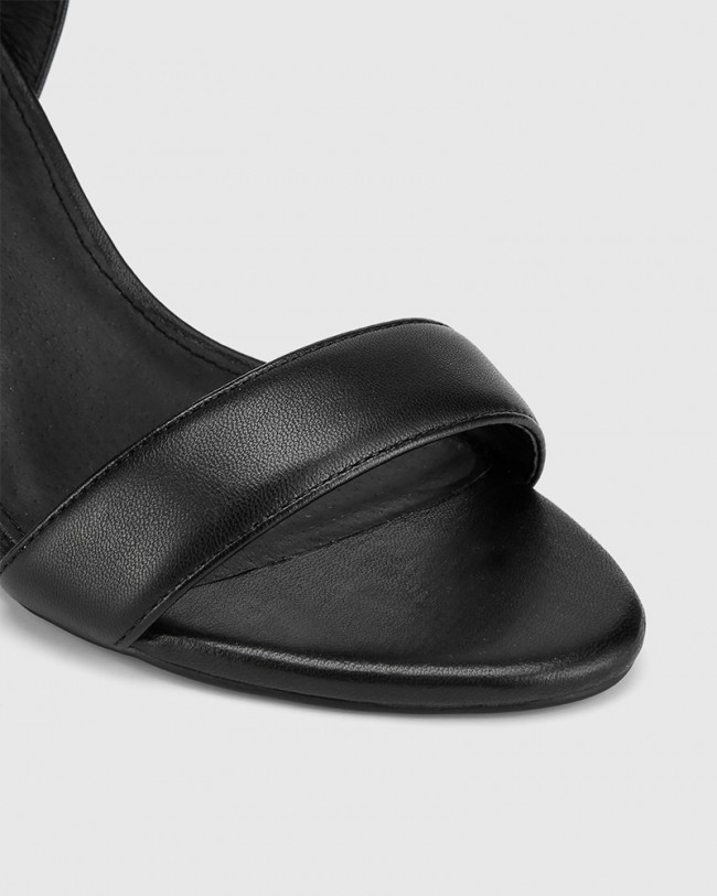 Wittner Ralexx 2 Black Leather Block Heel Sandal