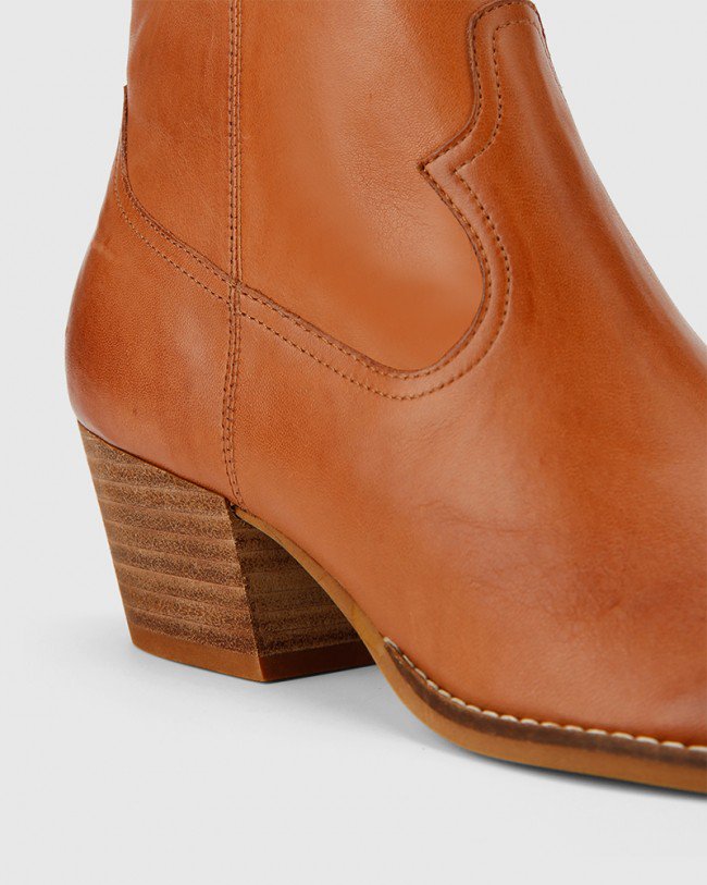 Wittner Kaelan Brandy Leather Block Heel Ankle Boot