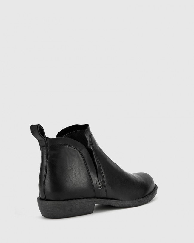 Wittner Dan Black Scotch Leather Round Toe Ankle Boot