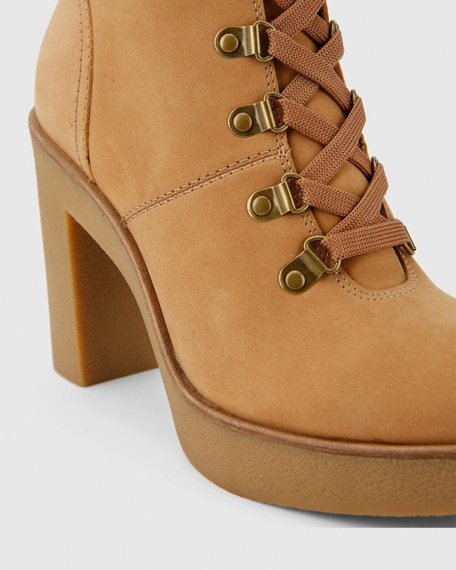 Wittner Vickie Caramel Leather Block Heel Lace Up Ankle Boot