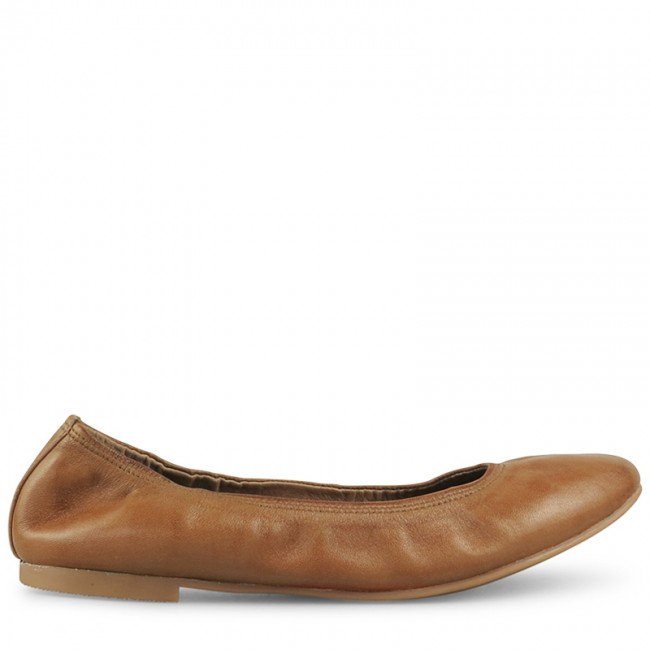 Wittner Cedric Brandy Leather Elasticated Ballet Flat