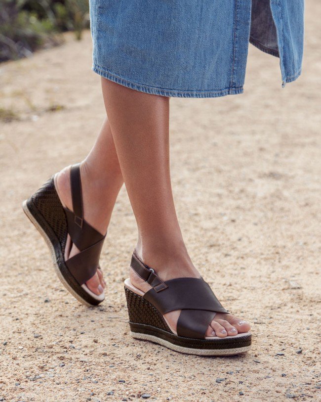 Wittner Violas Chocolate Brown Leather Slingback Wedge