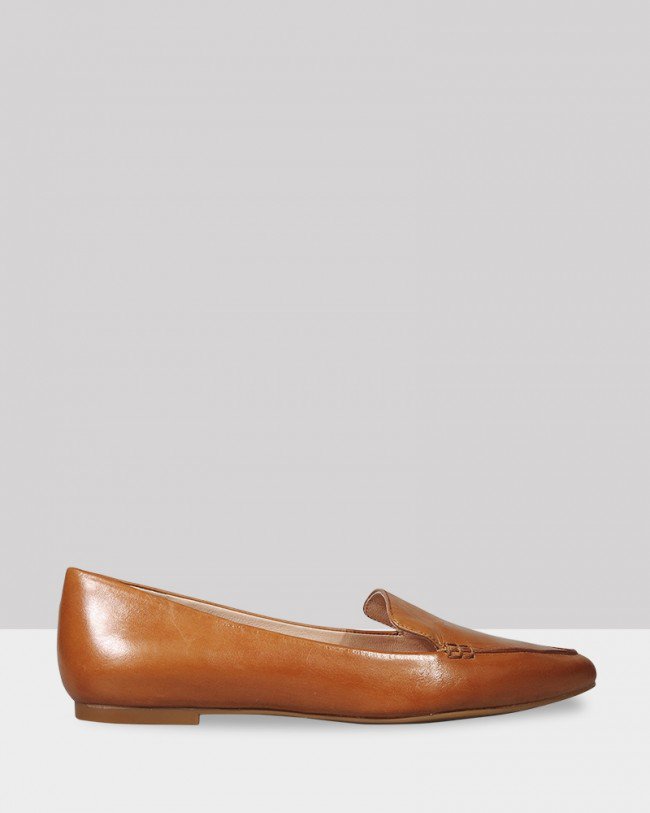 Wittner Packhamm Tan Leather Pointed Toe Flat