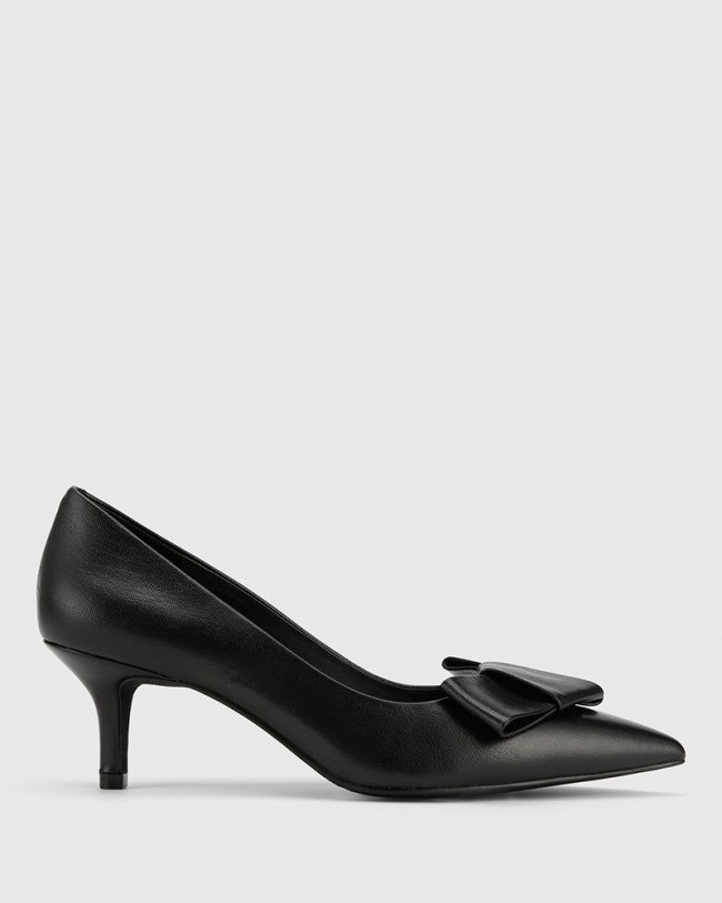 Wittner Natasha Black Leather Bow Detail Kitten Heel