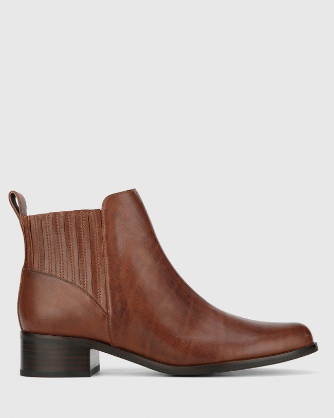 Wittner Gavin Dark Brown Leather Pull On Ankle Boot