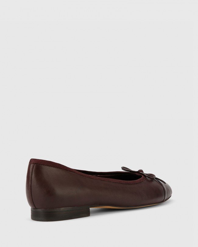 Wittner Annie Wine Leather Almond Toe Ballet Flat