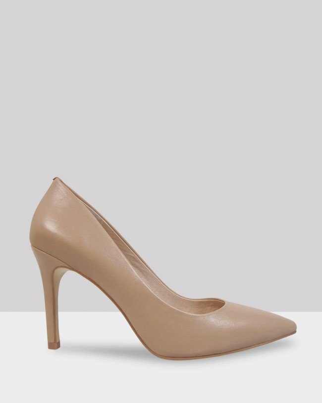 Wittner Harman Nude Leather Pointed Toe Stiletto Heel