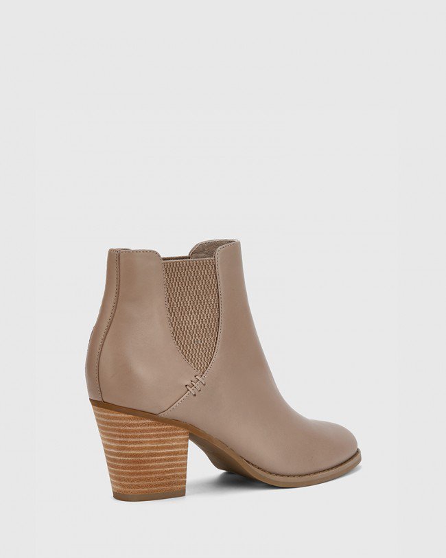 Wittner Kessie Stone Leather Round Toe Stack Heel Ankle Boot