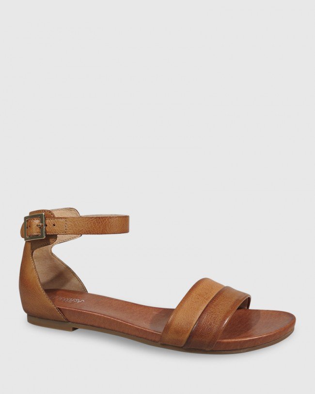 Wittner Lory Coconut Brown Leather Open Toe Flat Sandal
