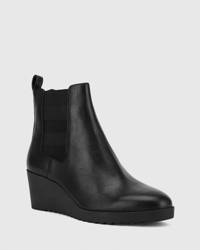 Wittner Patt Black Leather Wedge Round Toe Ankle Boot