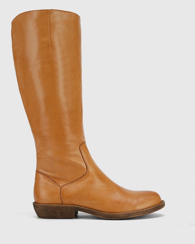 Wittner Devanna Cognac Leather Round Toe Flat Boot
