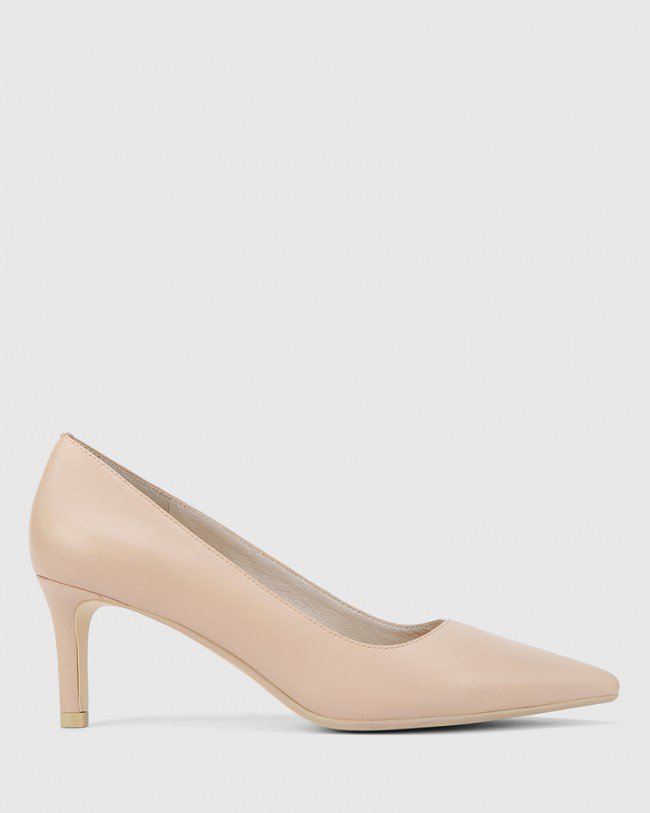 Wittner Delores Nude Leather Pointed Toe Kitten Heel