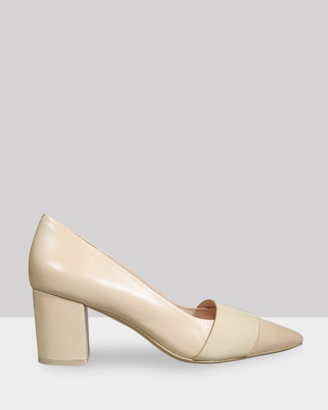 Wittner Danko Honey Leather Pointed Toe Block Heel