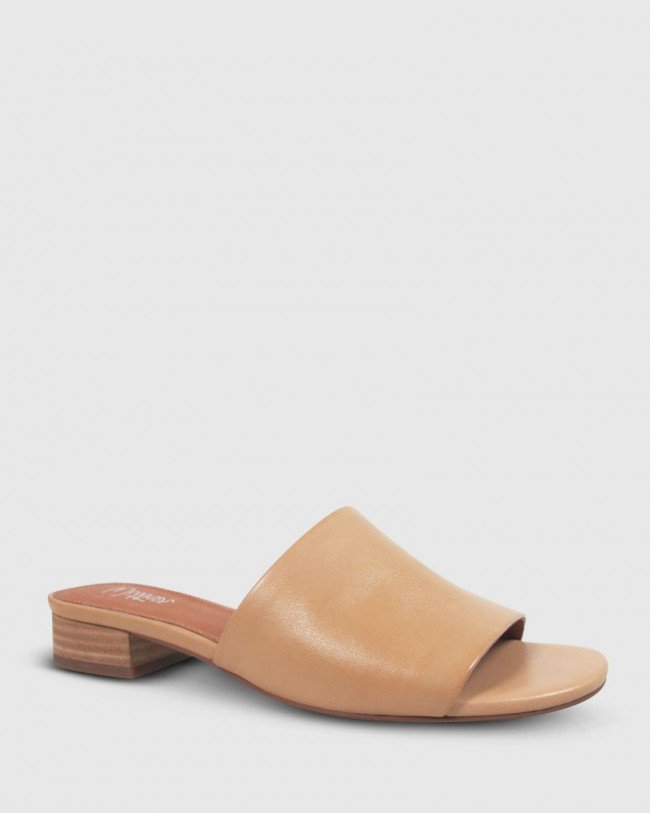 Wittner Bowman Nude Leather Open Toe Slide