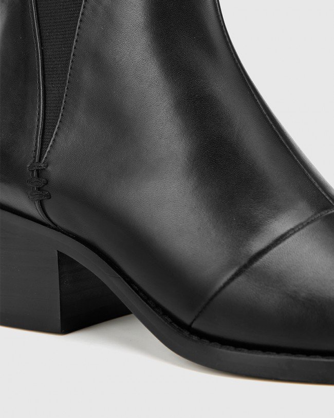 Wittner Jarell Black Leather Elasticated Gusset Ankle Boot