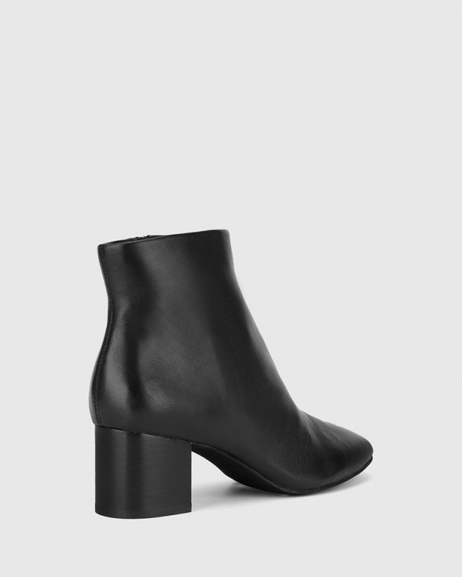 Wittner Aleshia Black Leather Block Heel Ankle Boot