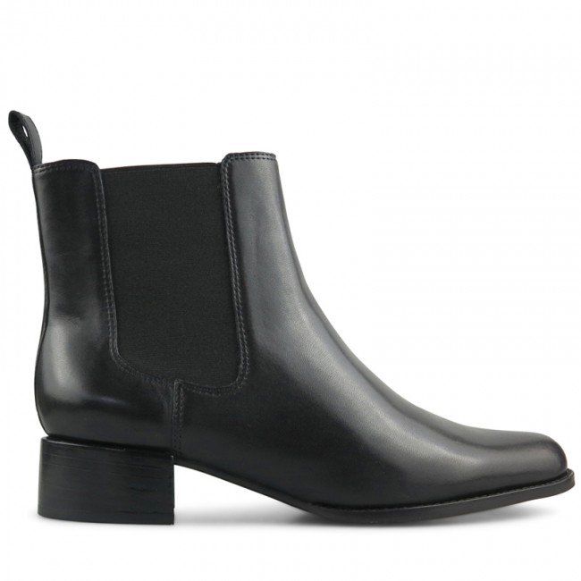 Wittner Baelans Black Leather Elasticated Gusset Chelsea Ankle Boot