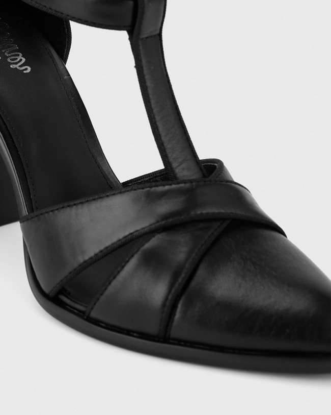 Wittner Wilde Black Leather Mary Jane Block Heel