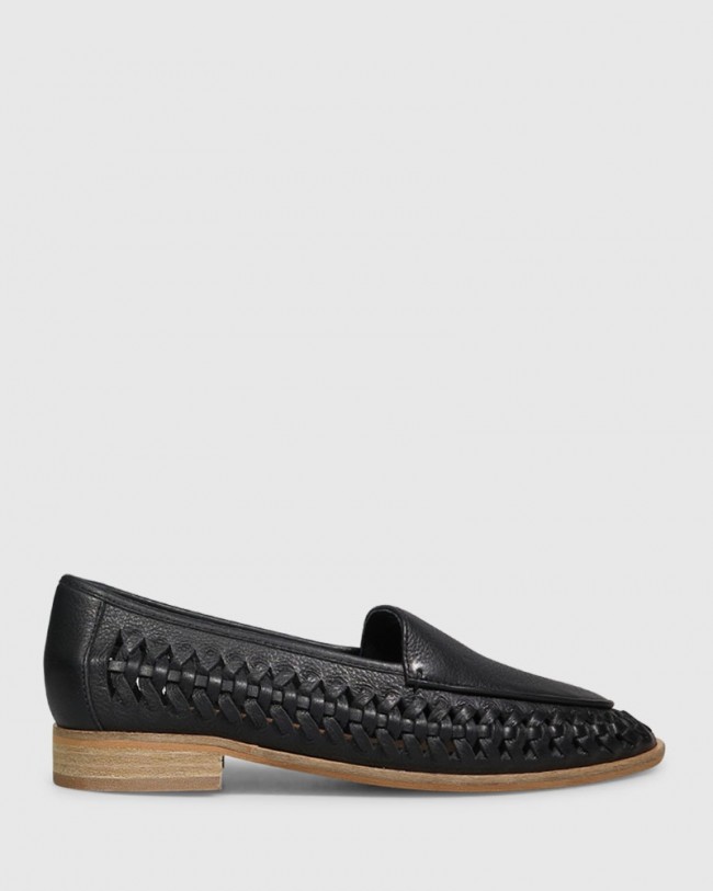 Wittner Haylie Black Leather Weave Detail Pointed Toe Loafer