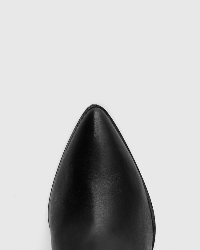 Wittner Parton Black Leather Elastic Gusset Block Heel Ankle Boot