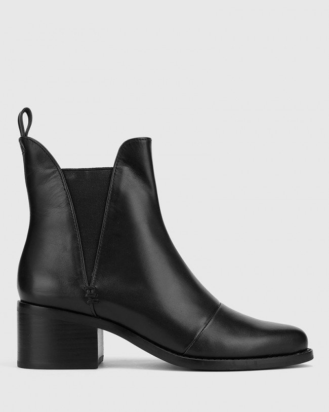 Wittner Jarell Black Leather Elasticated Gusset Ankle Boot
